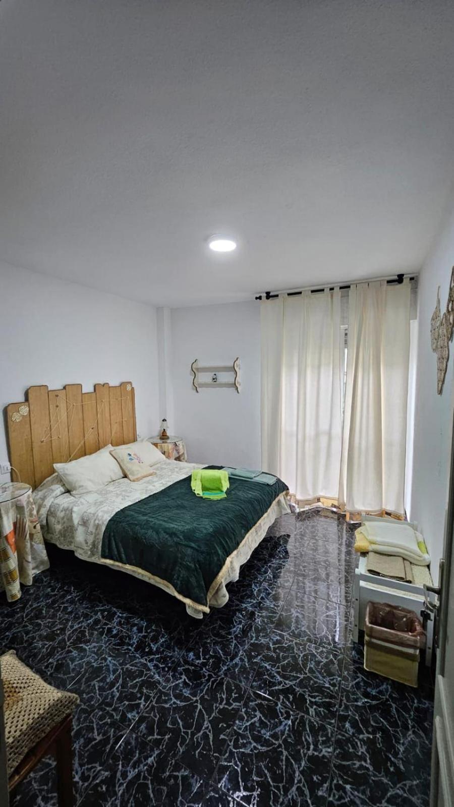 Familiar En Apartamento *
